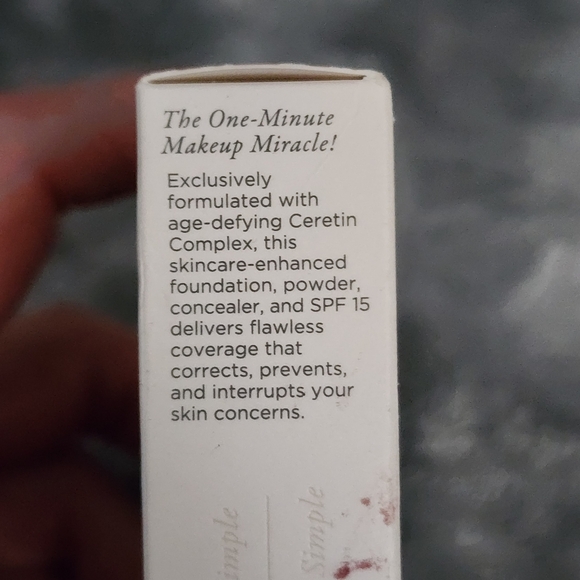 PUR 4-in-1 Pressed Mineral Makeup Broad Spectrum SPF 15- GOLDEN MEDIUM MN5 - Picture 8 of 10